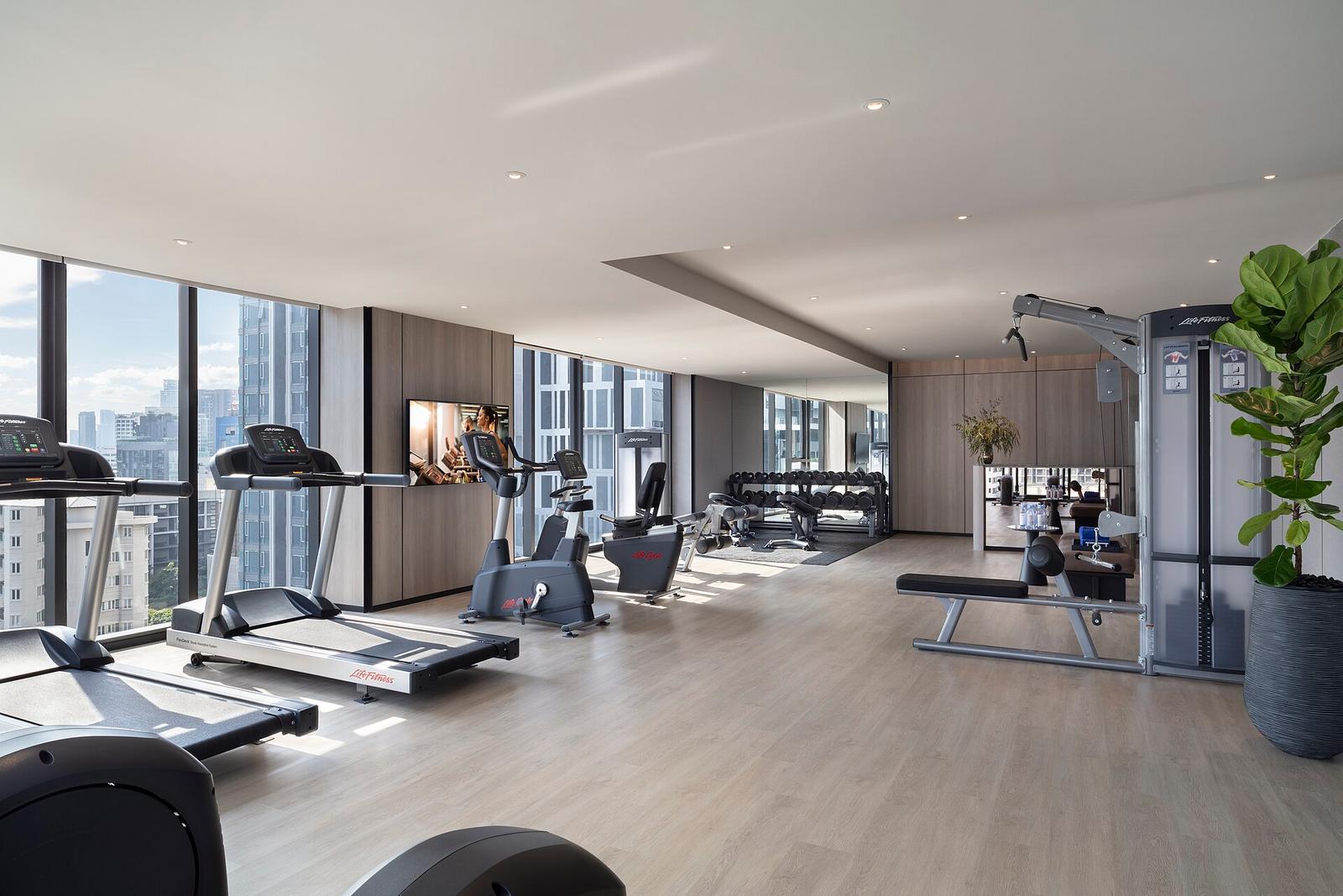 SR Thailand BKK Asc Thonglor Gym HR